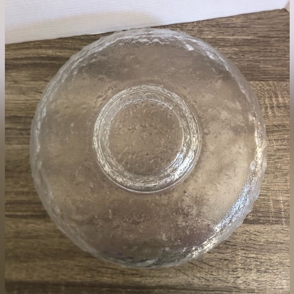 Vintage Textured Glass Serving Bowl - Picture 8 of 10